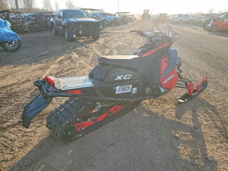 POLARIS 850 SWITCH 2024