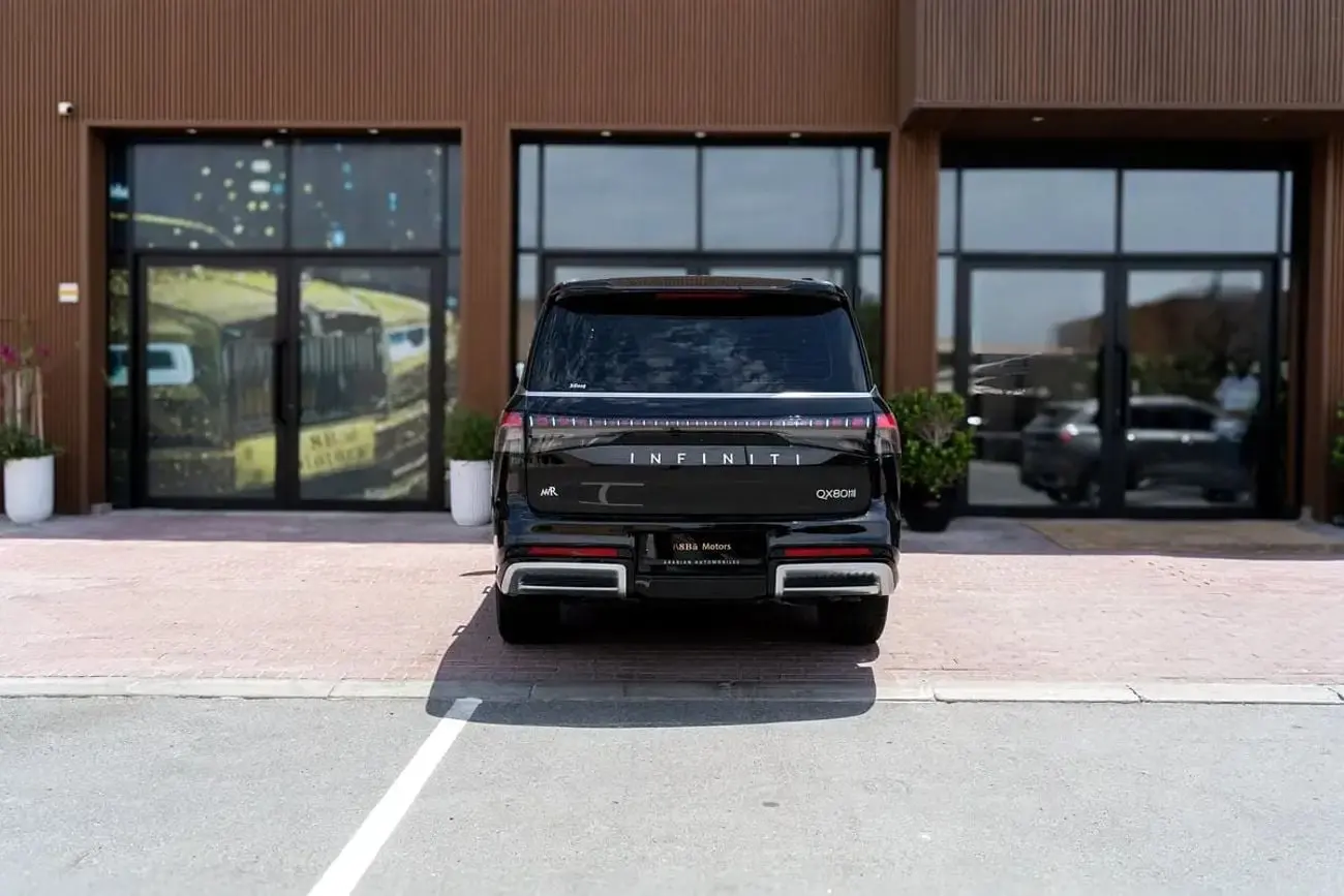 Infiniti QX80 2025