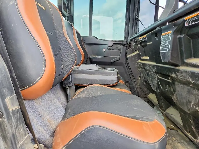 CAN-AM DEFENDER 2024