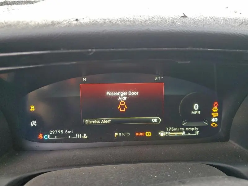 LINCOLN AVIATOR 2023 VIN 5LM5J7WC1PGL02064