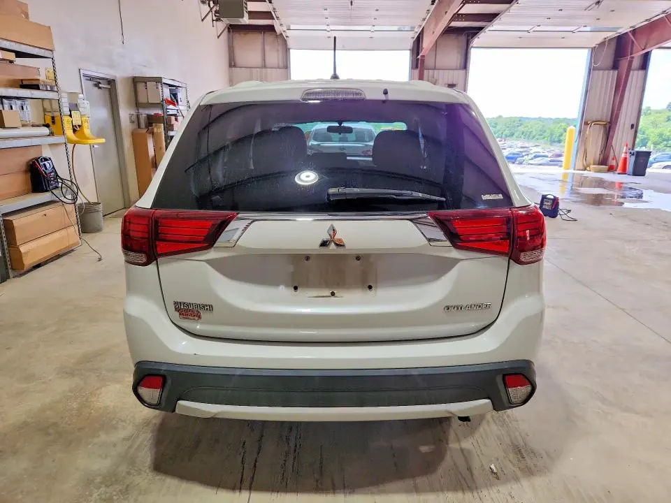 MITSUBISHI OUTLANDER 2016 VIN JA4AZ3A3XGZ063465