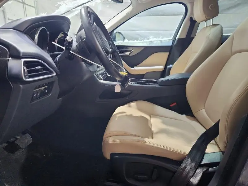 JAGUAR F-PACE 2018 VIN SADCJ2FX6JA329618