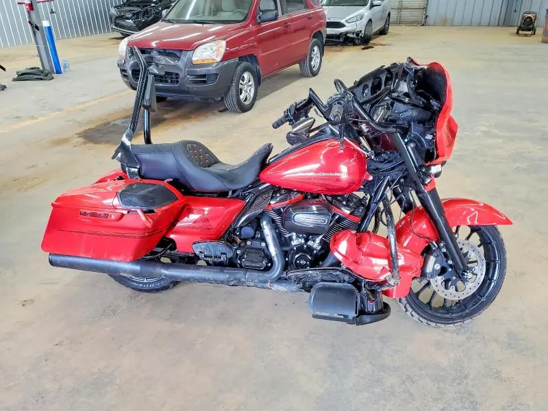 HARLEY-DAVIDSON FL 2017