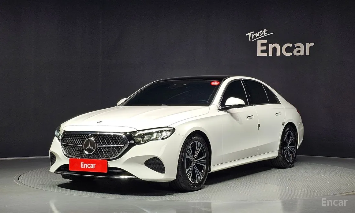 Фото 1 - Mercedes-Benz E-Class