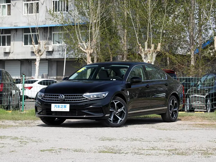Volkswagen Magotan 2026 2026款 3000万辆甄选款 330TSI DSG精英型