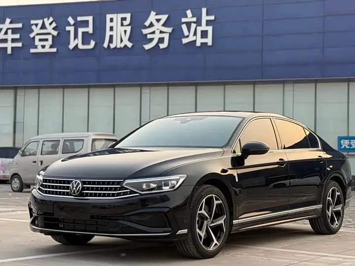 Volkswagen Magotan 2026 2026款 3000万辆甄选款 380TSI DSG豪华型