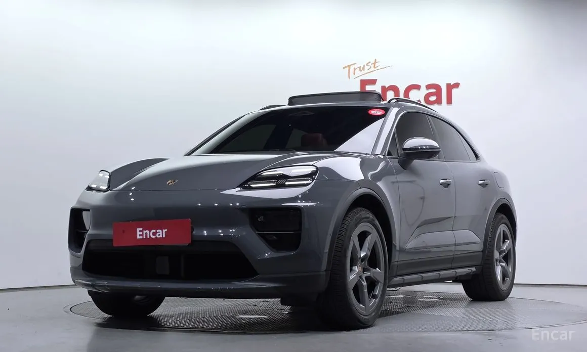 Porsche Macan 2024 Base 4