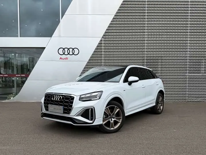 Фото 1 - Audi Q2L