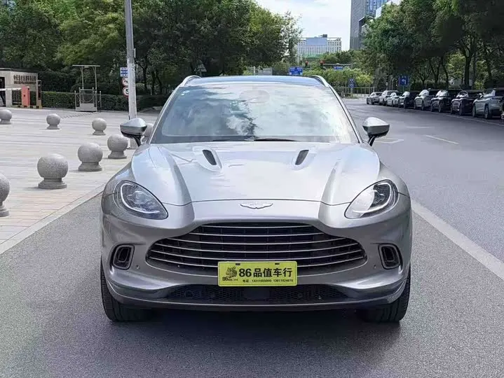 Aston Martin DBX 2023 2023款 3.0T STRAIGHT-SIX