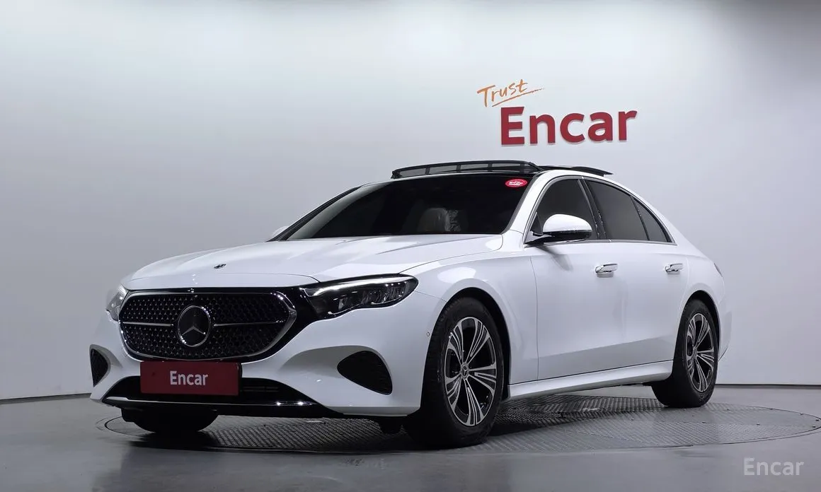 Mercedes-Benz E-Class 2024 E200 Avantgarde