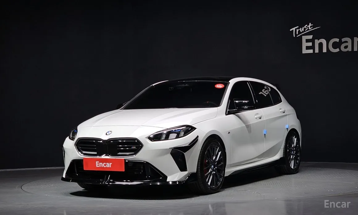 BMW 1 Series 2025 M135 xDrive Pro First Edition