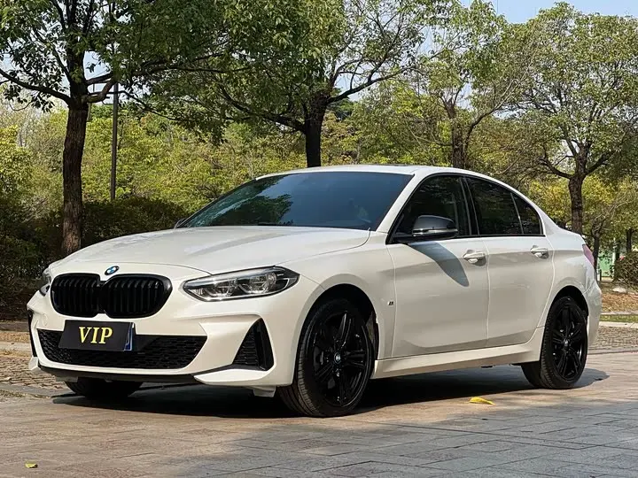 BMW 1 Series 2023 2023款 125i M运动曜夜版