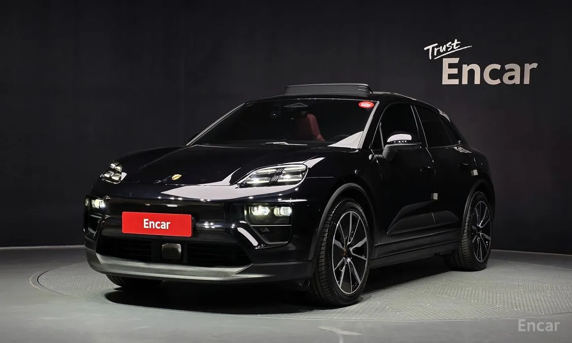 Porsche Macan 2024 Base 4