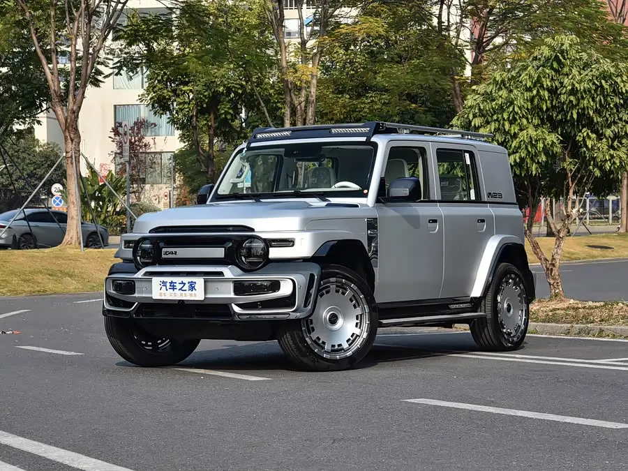 Chery iCar V23 2026 2026款 550两驱暗影极客版