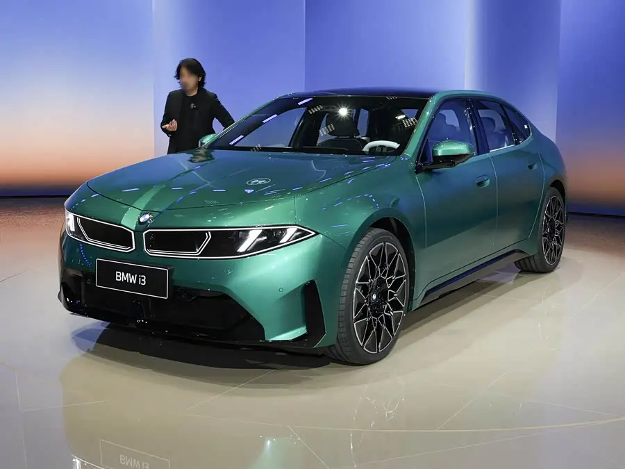 BMW i3 2027 2027款 40L