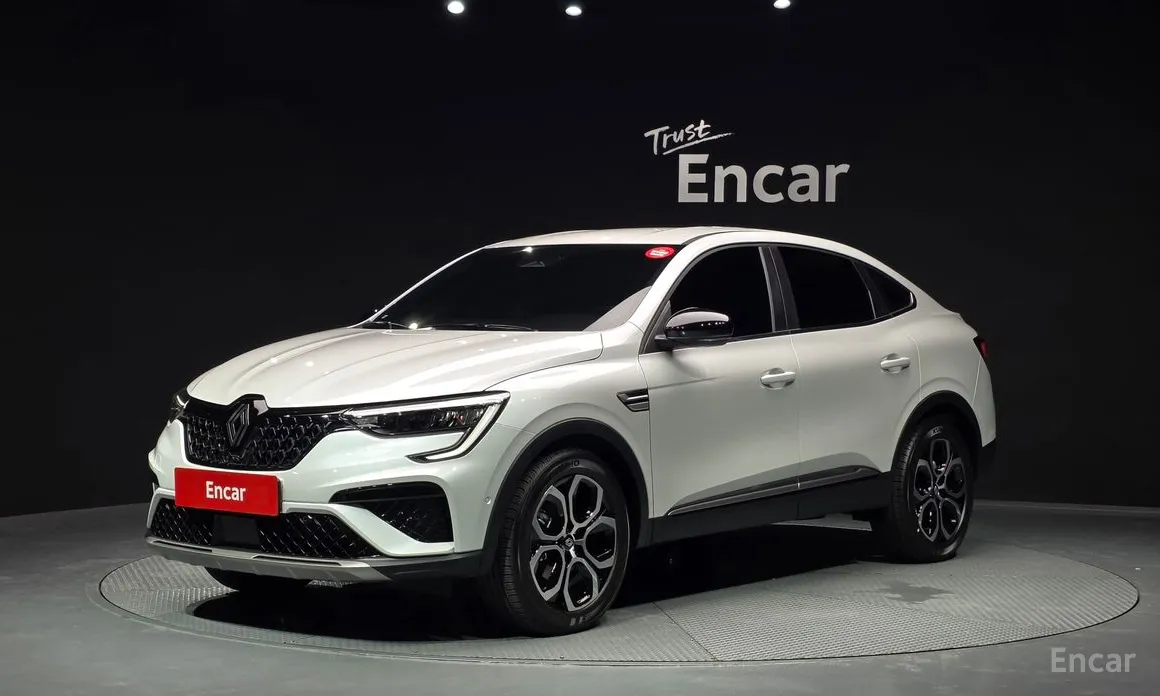 Renault Arkana 2024 1.6 E-TECH Iconic