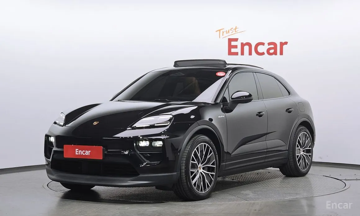 Porsche Macan 2024 Base 4