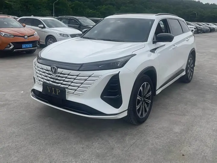 Changan CS75 Plus 2026 2026款 智慧冠军版 1.5T 新蓝鲸 智领型