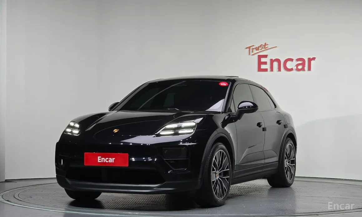 Porsche Macan 2024 Base 4