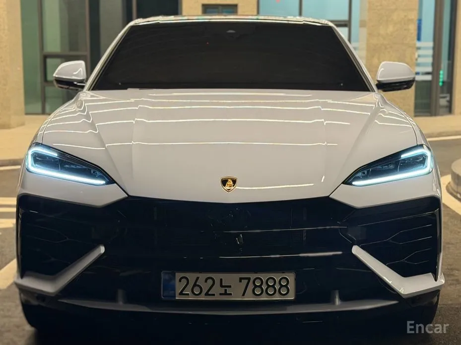Lamborghini Urus 2018 4.0 V8 SE