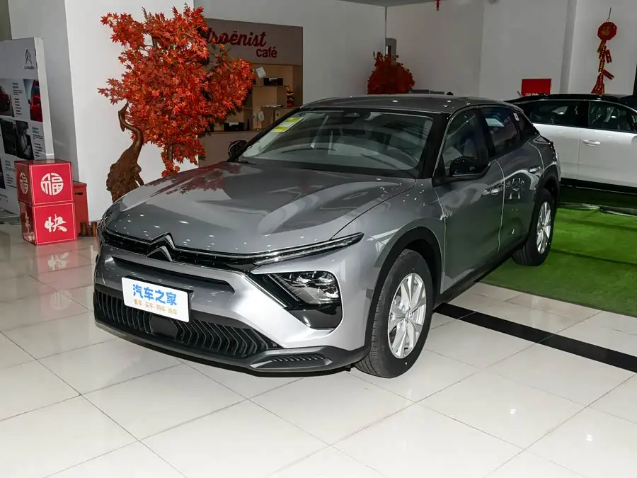 Citroen C5 X 2025 2025款 1.6T 海外版