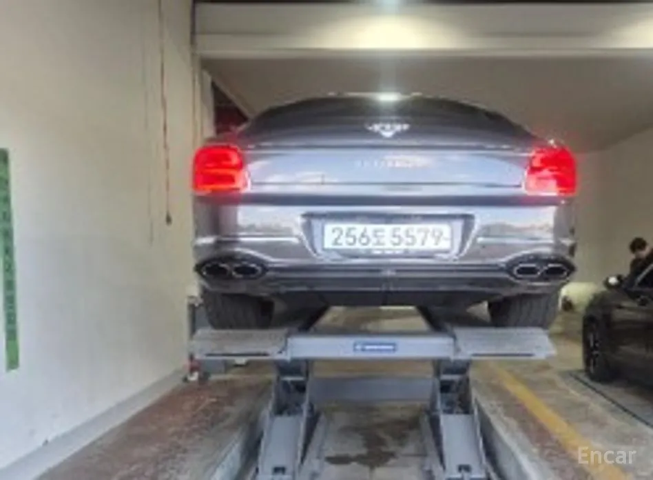 Bentley Flying Spur 2020 4.0