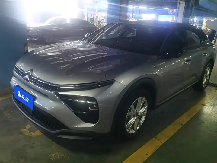 Citroen C5 X 2025 2025款 1.6T 海外版