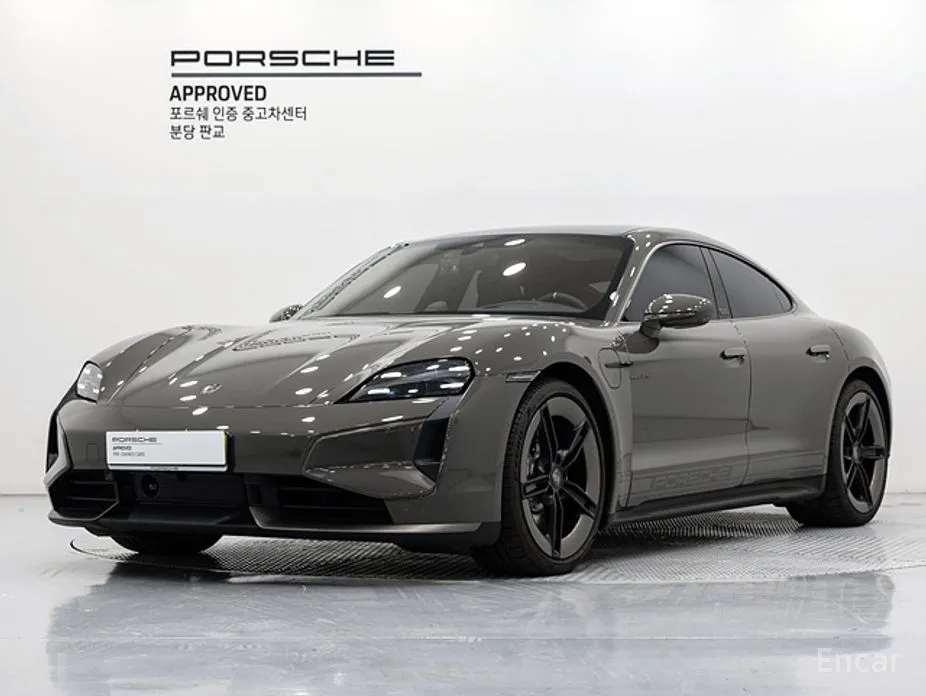 Porsche Taycan 2020 Turbo