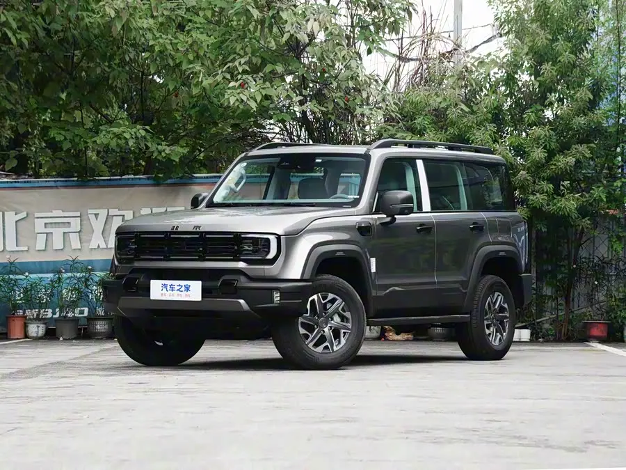BAIC Beijing BJ40 2026 2026款 2.0T 汽油卓越版