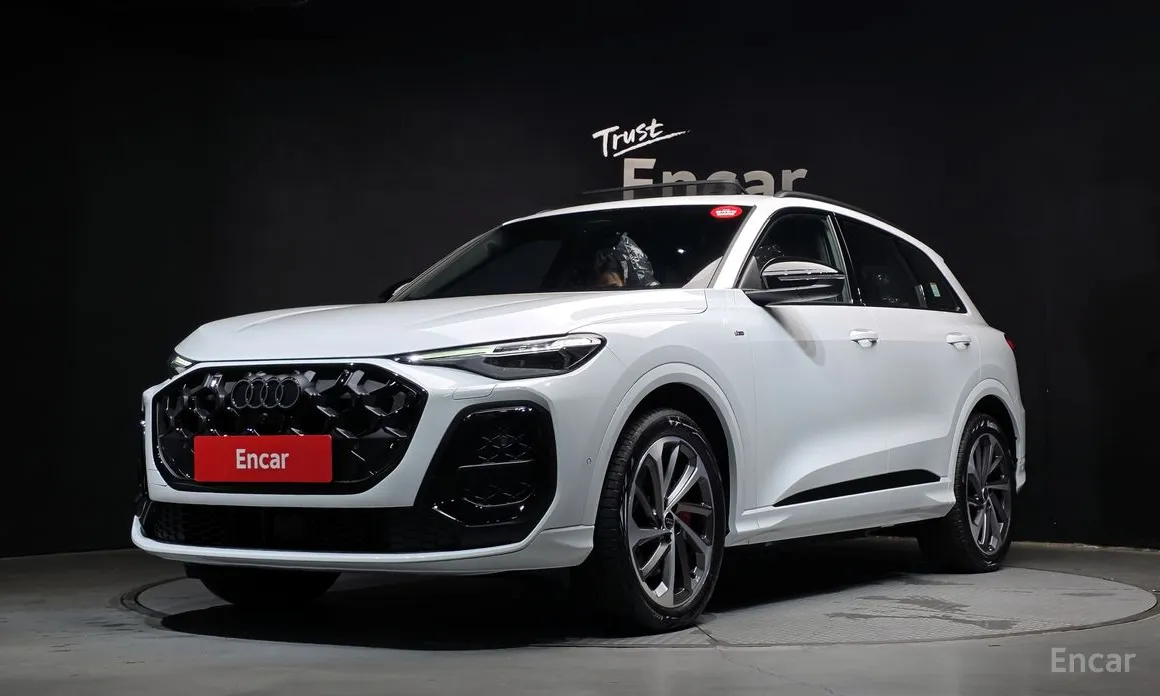 Audi Q5 2025 40 TDI Quattro S Line Black Edition