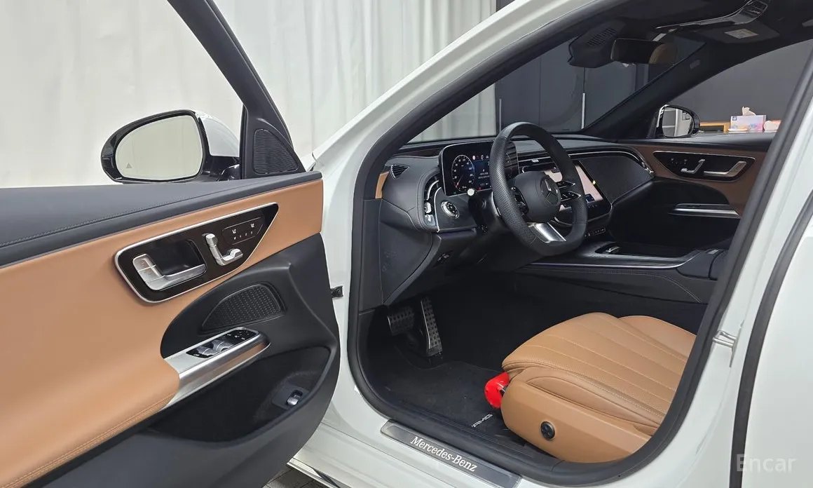 Mercedes-Benz E-Class 2024 E200 AMG Line