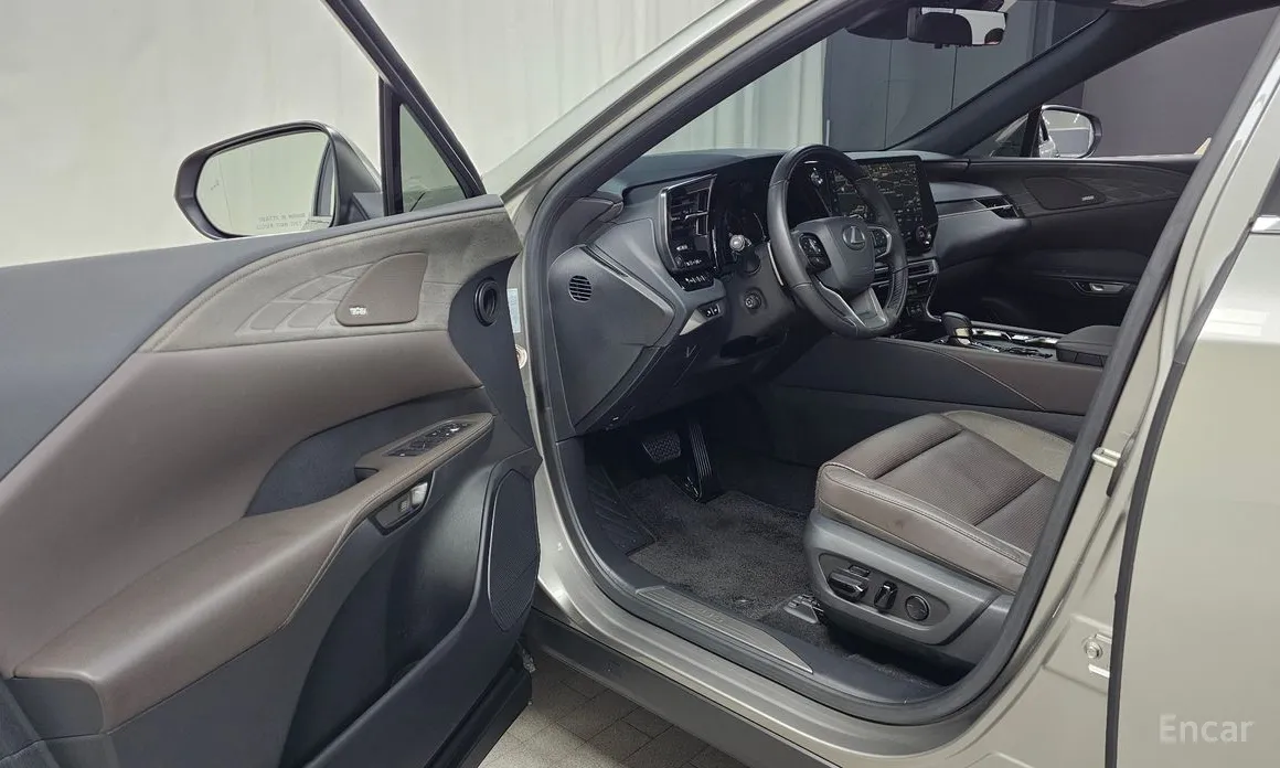 Lexus RX 2023 Luxury