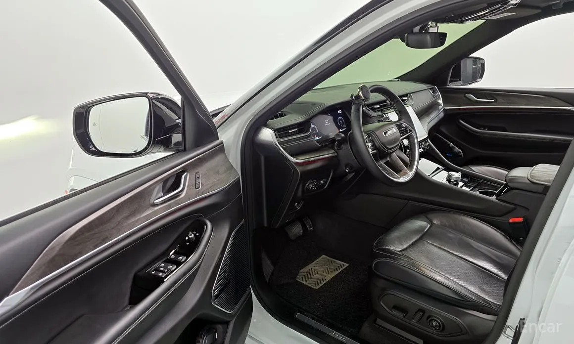 Jeep Cherokee 2021 L 3.6 Overland