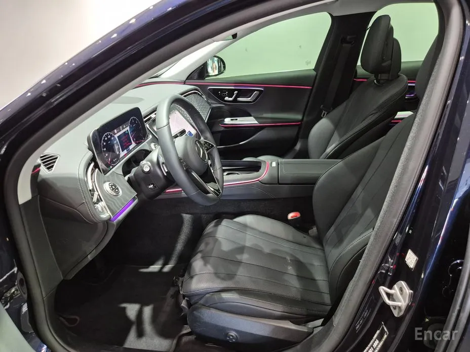 Mercedes-Benz E-Class 2024 E220d 4MATIC Exclusive