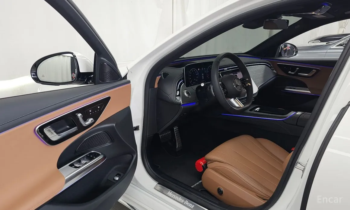 Mercedes-Benz E-Class 2024 E200 AMG Line