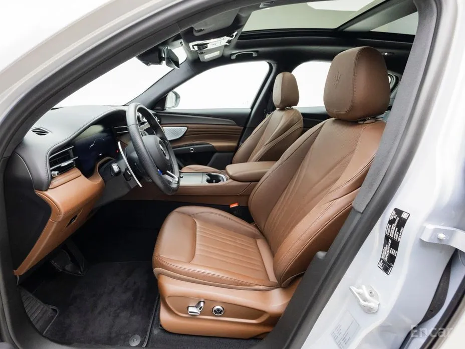 Maserati Grecale 2022 2.0 AWD GT