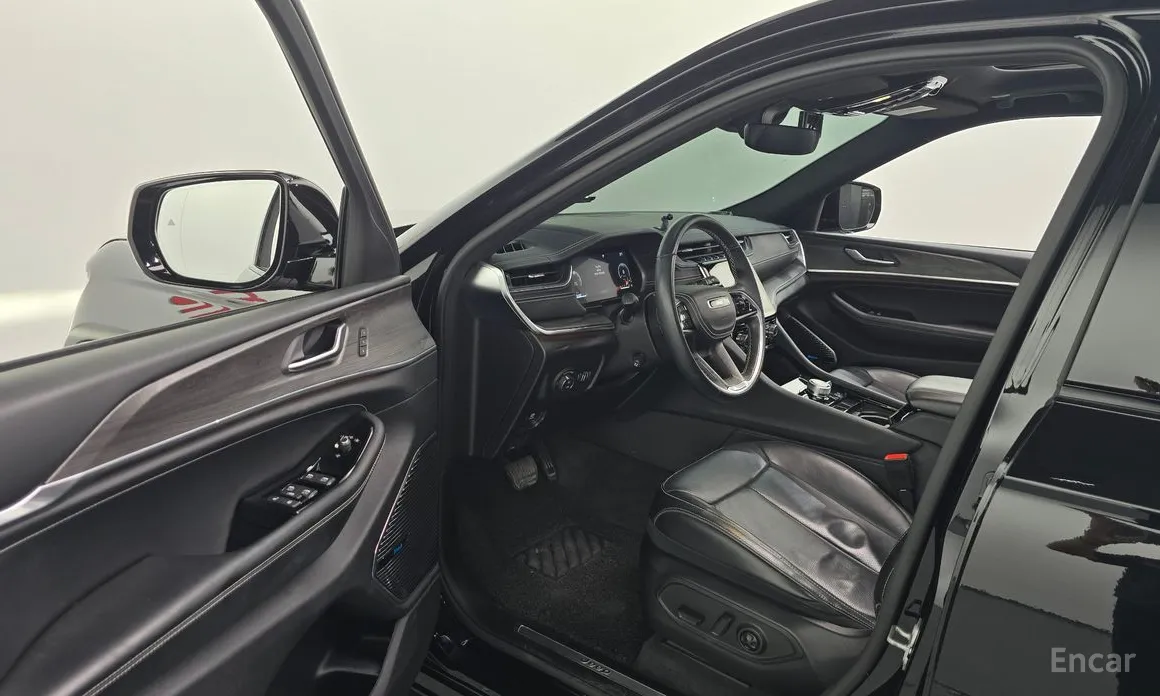 Jeep Cherokee 2021 L 3.6 Overland