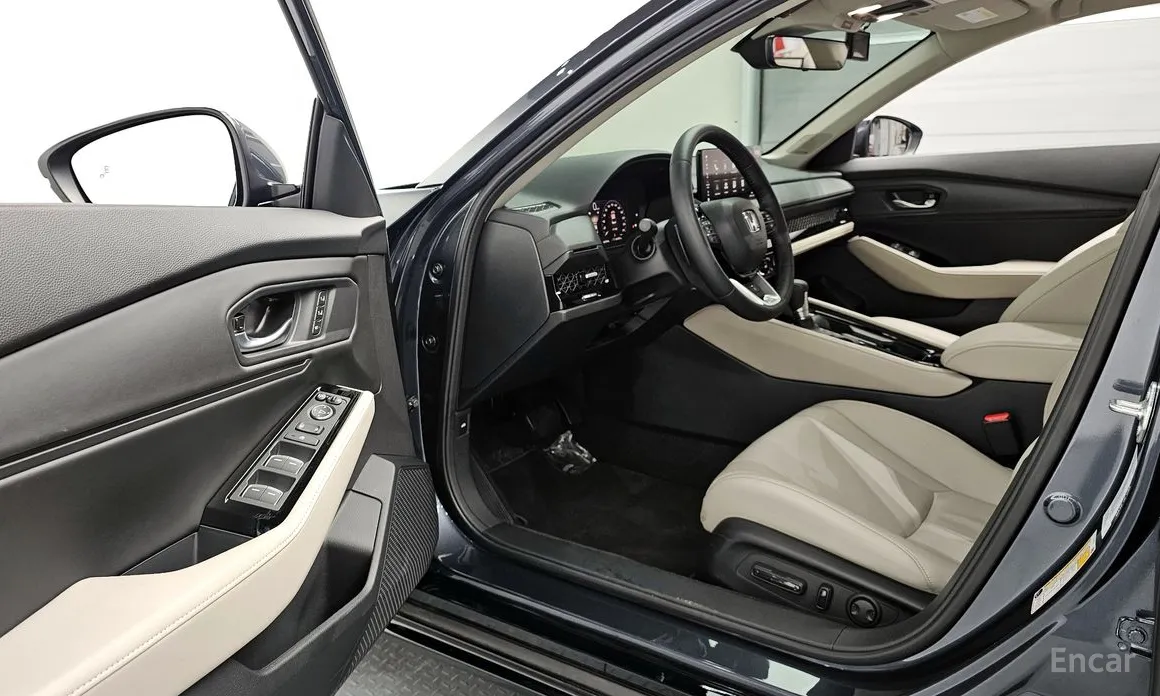 Honda Accord 2023 2.0 Hybrid Touring