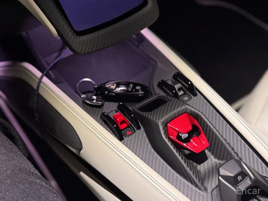 Lamborghini Revuelto 2025 6.5 V12