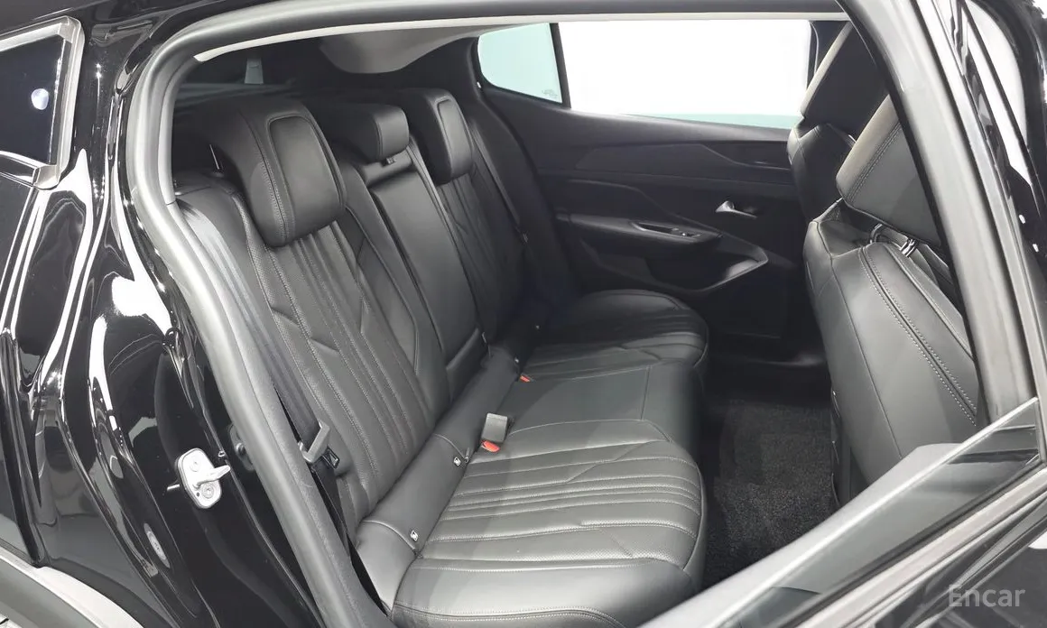 Peugeot 408 2023 1.2 Pure Tech Allure