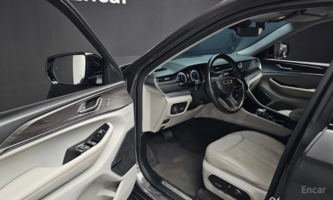 Jeep Cherokee 2021 L 3.6 Overland