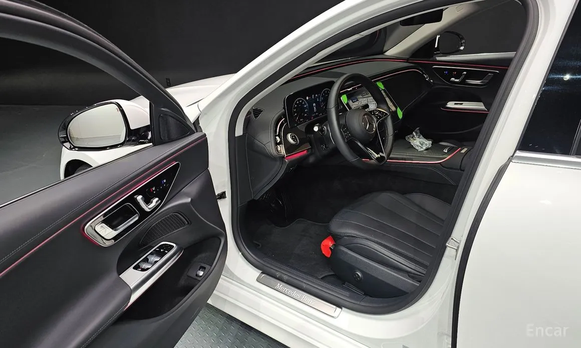 Mercedes-Benz E-Class 2024 E200 Avantgarde