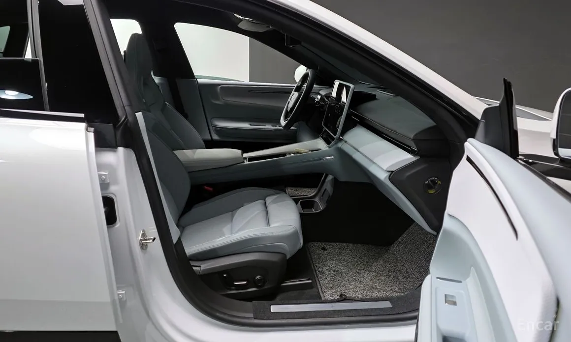 Polestar 4 2024 Long Range Duel Moter