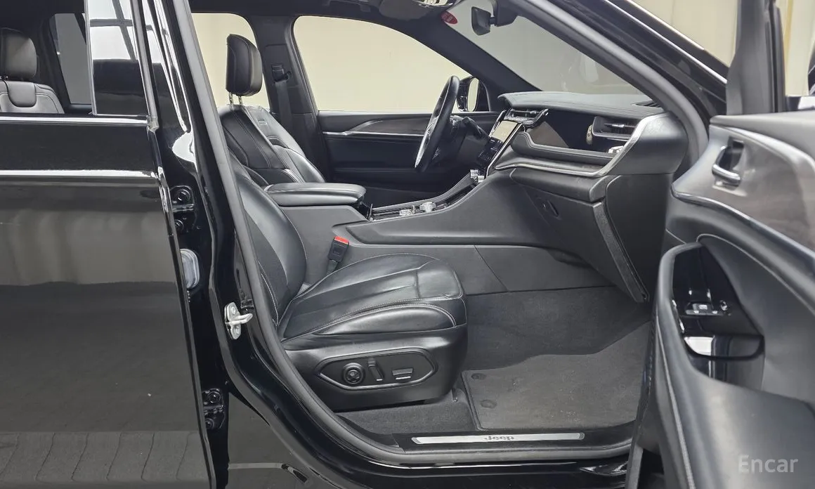 Jeep Cherokee 2021 L 3.6 Overland
