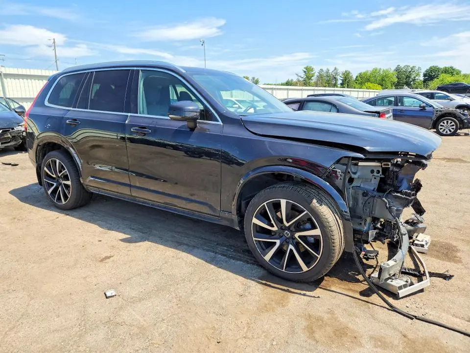 VOLVO XC90 2021 VIN YV4A221K5M1748833