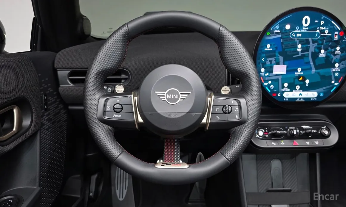 Mini Cooper Convertible 2025 JCW