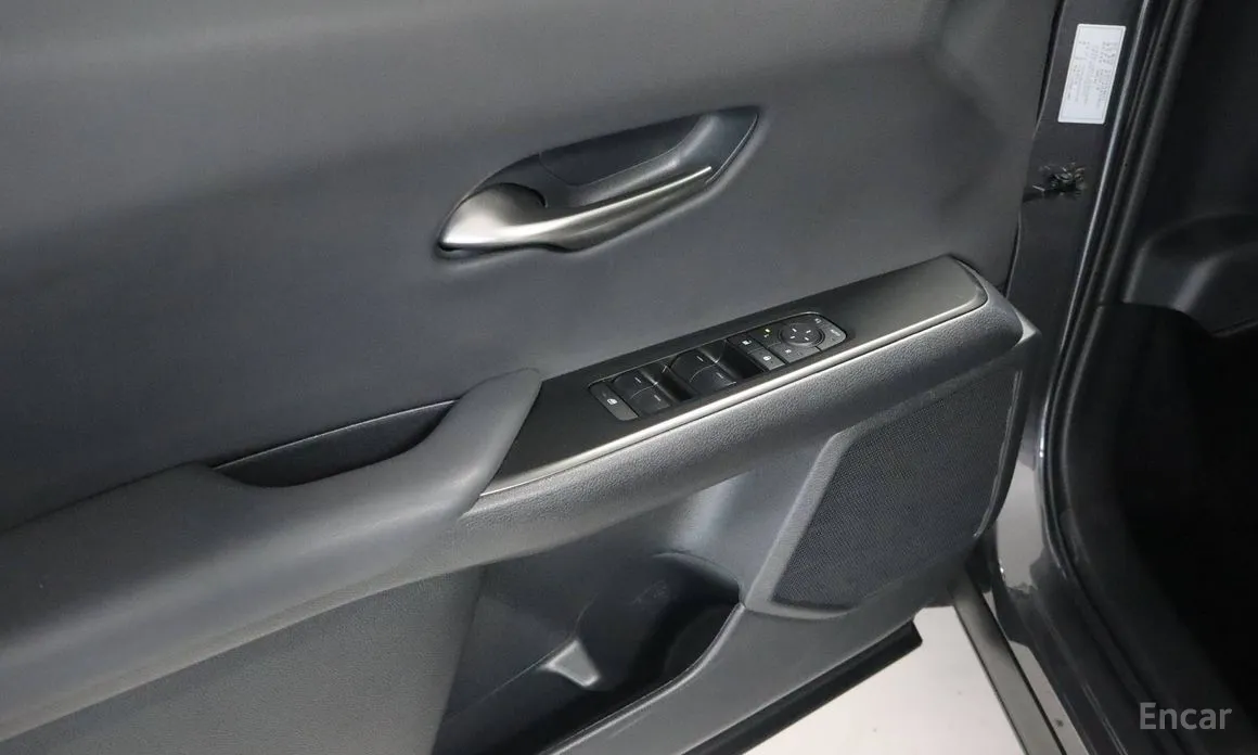 Lexus UX 2024 2.0 2WD