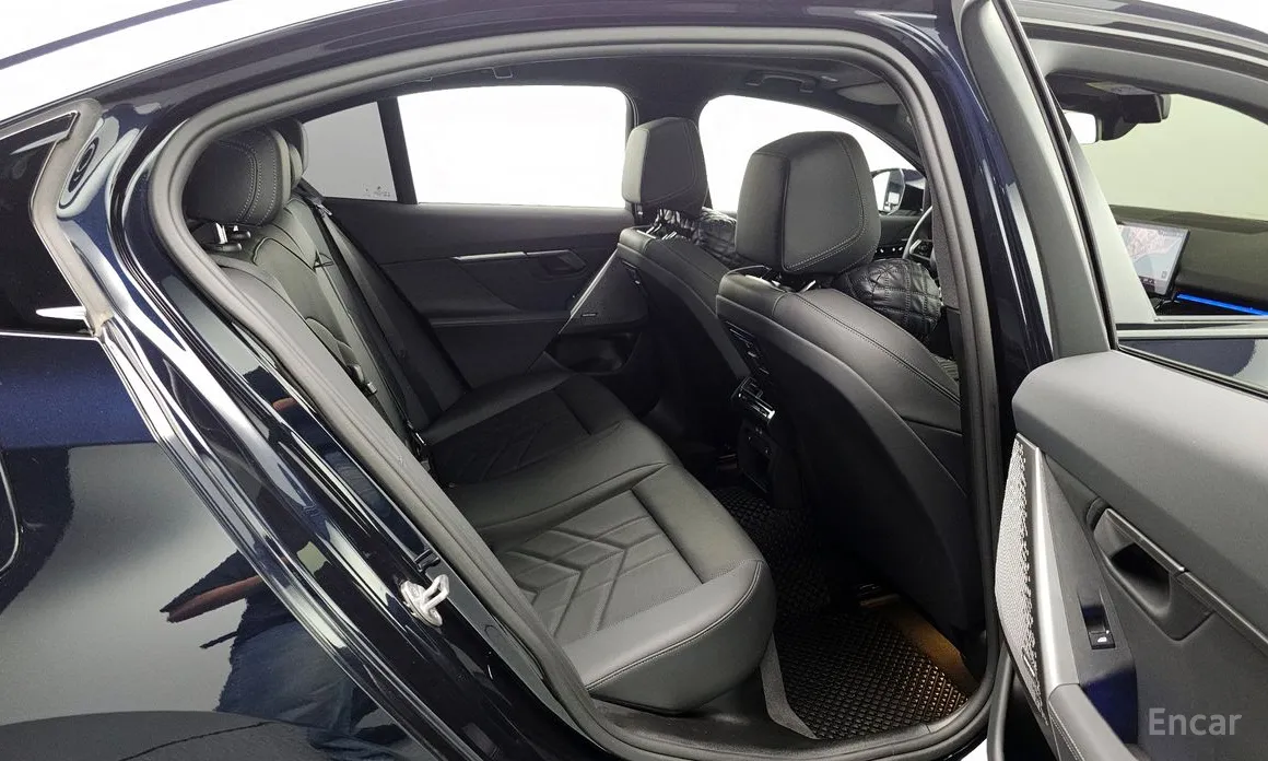 BMW 5 Series 2023 523d M Sport