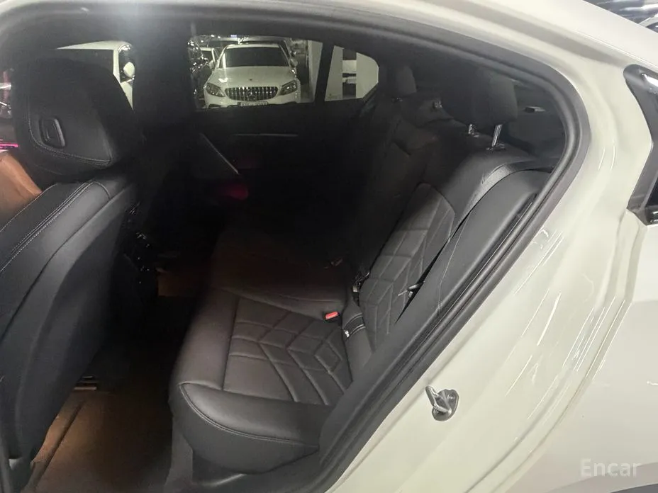 BMW 5 Series 2023 520i M Sport
