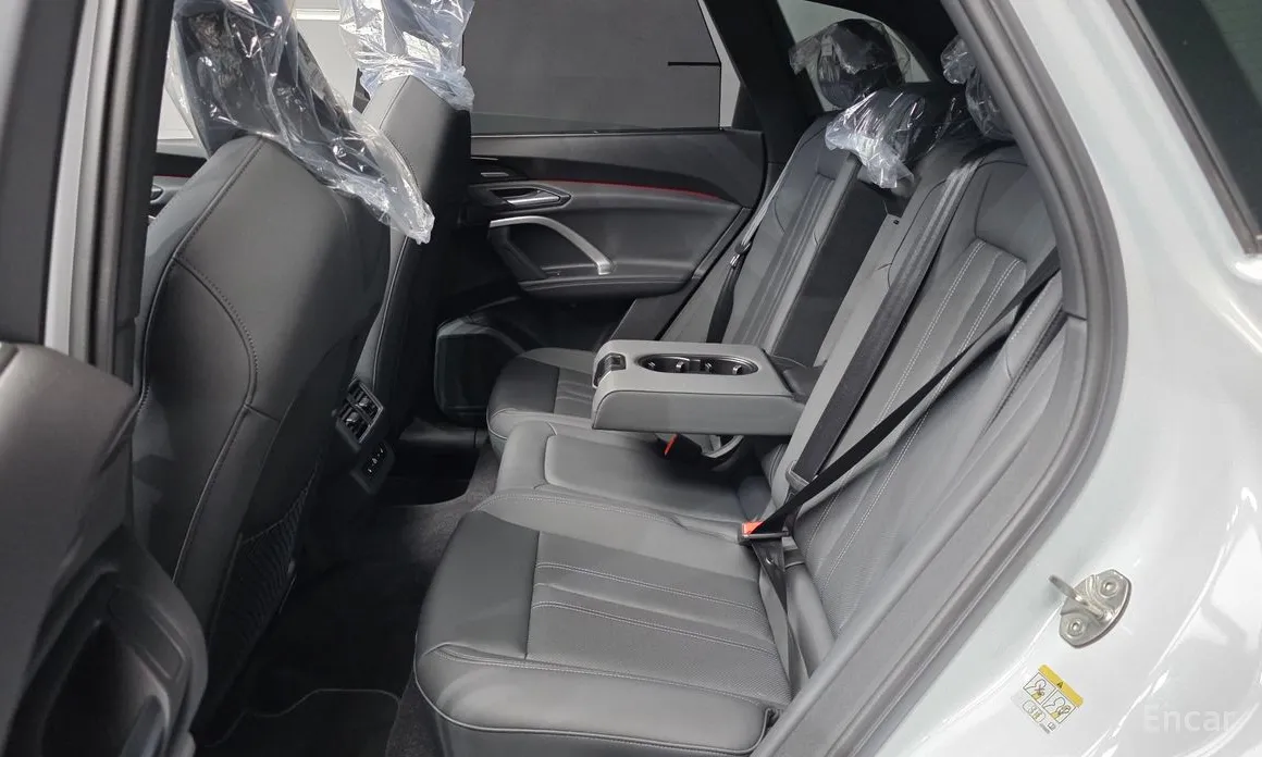 Audi Q5 2025 40 TDI Quattro S Line Black Edition